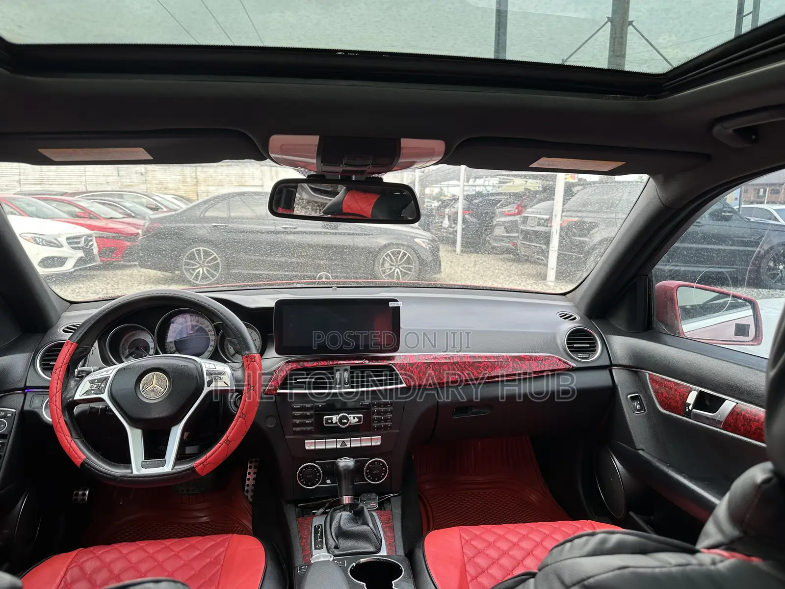 Mercedes-Benz C250 2014 Red