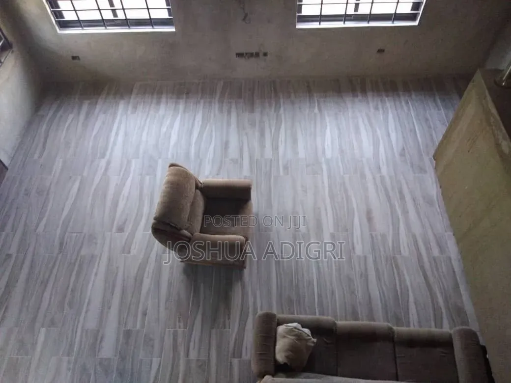 7bdrm House in Accra Metropolitan for sale