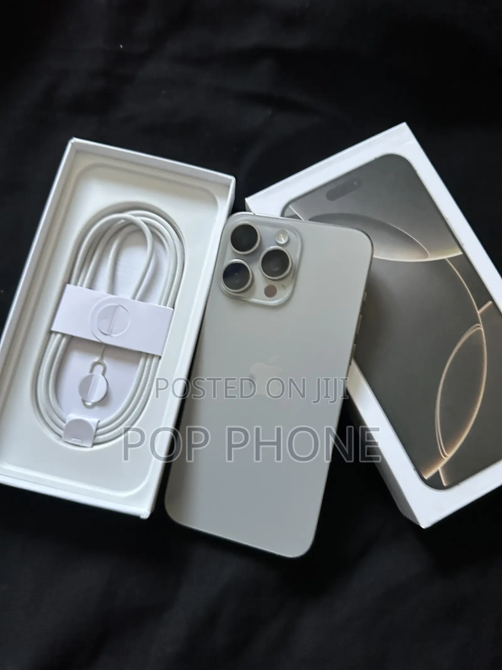 Apple iPhone 16 Pro Max 256 GB Silver