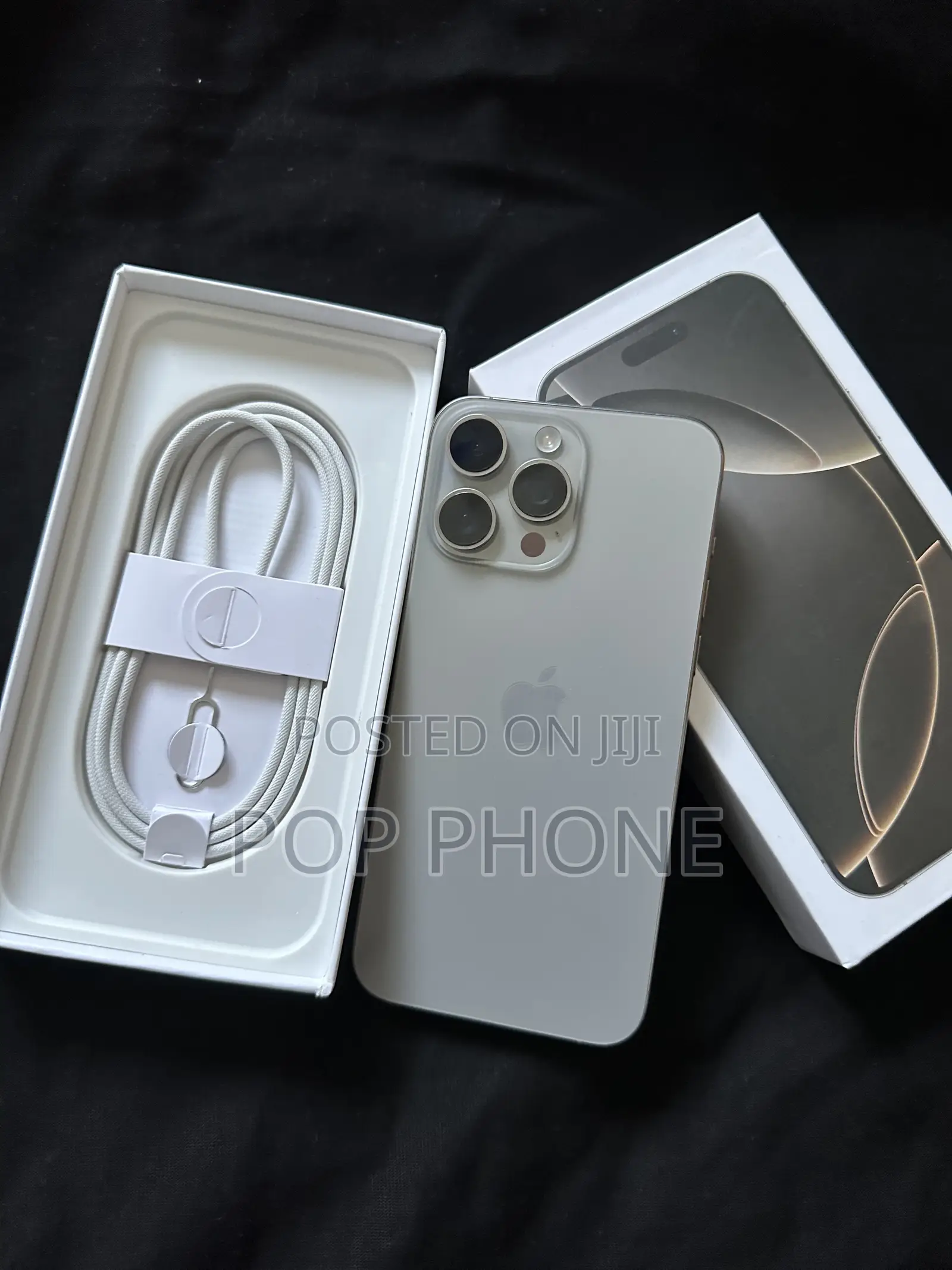 Apple iPhone 16 Pro Max 256 GB Silver