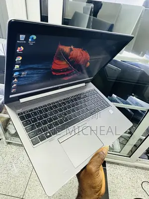 Laptop HP ZBook 15u G5 16GB Intel Core i7 SSD 512GB