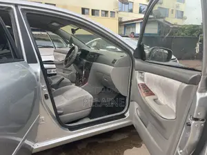 Toyota Corolla 2008 Silver