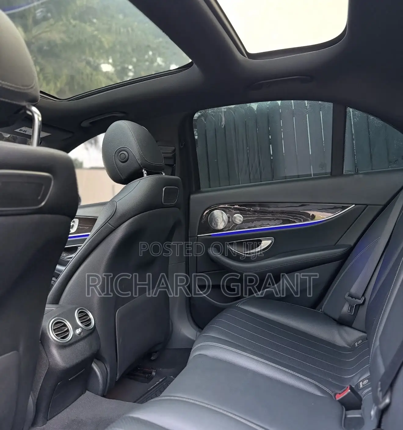 Mercedes-Benz E300 2019 Black