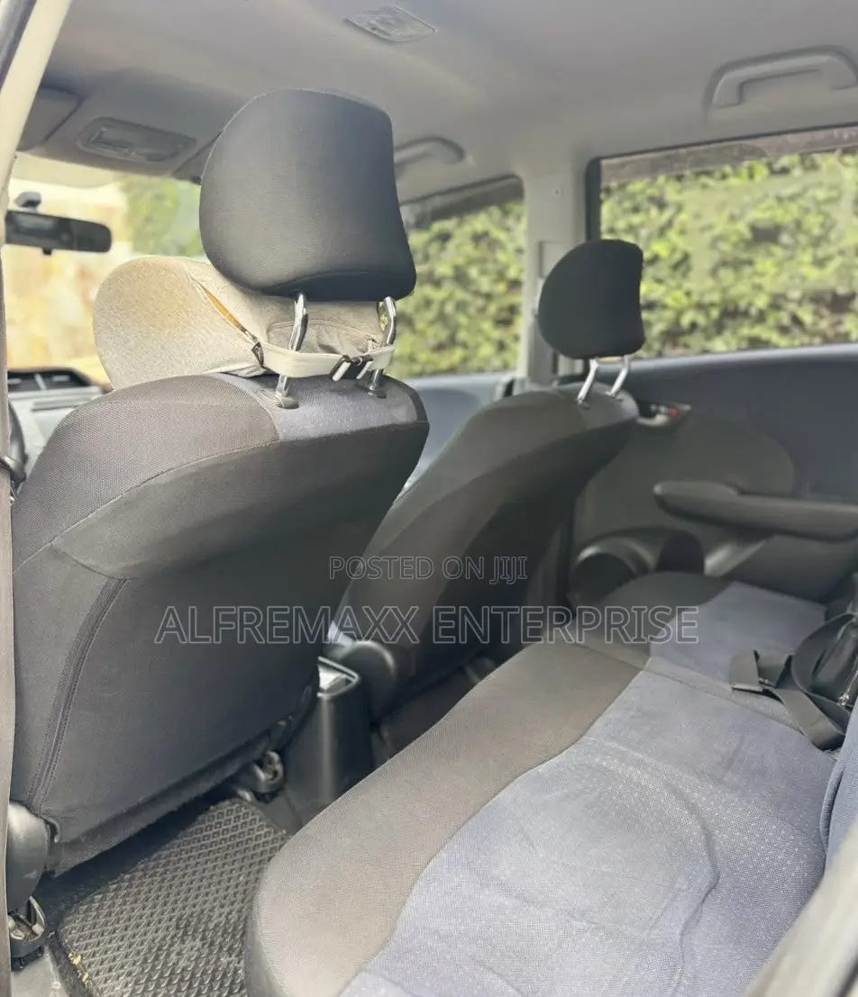Honda Fit 2013 Gray