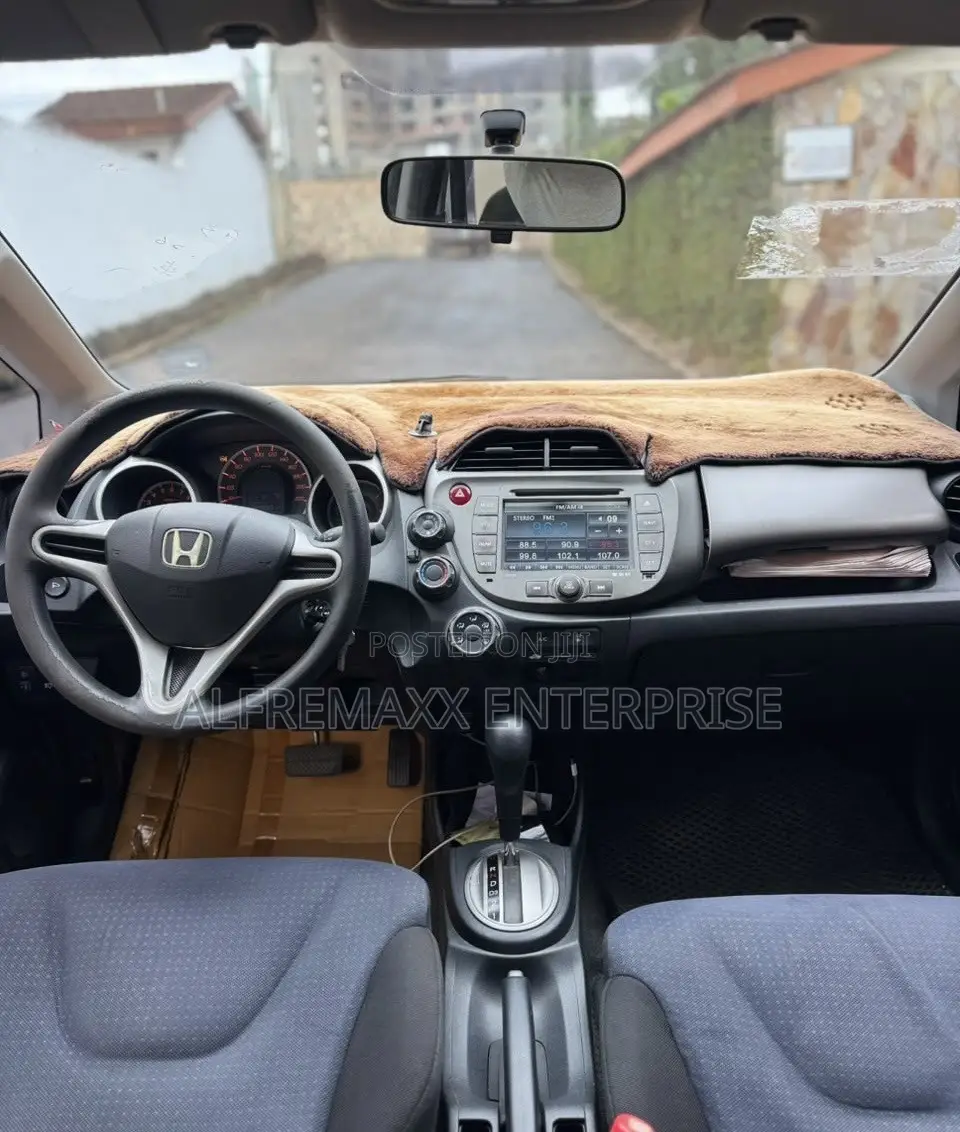 Honda Fit 2013 Gray