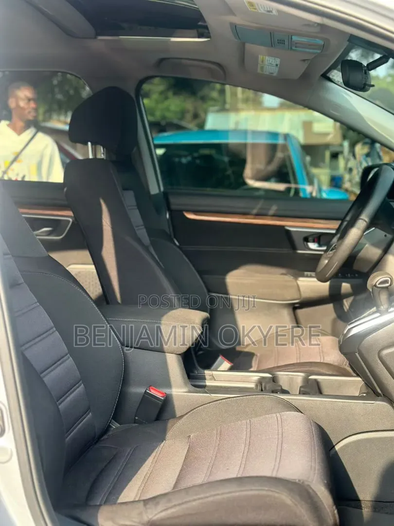 Honda CR-V 2019 Gray