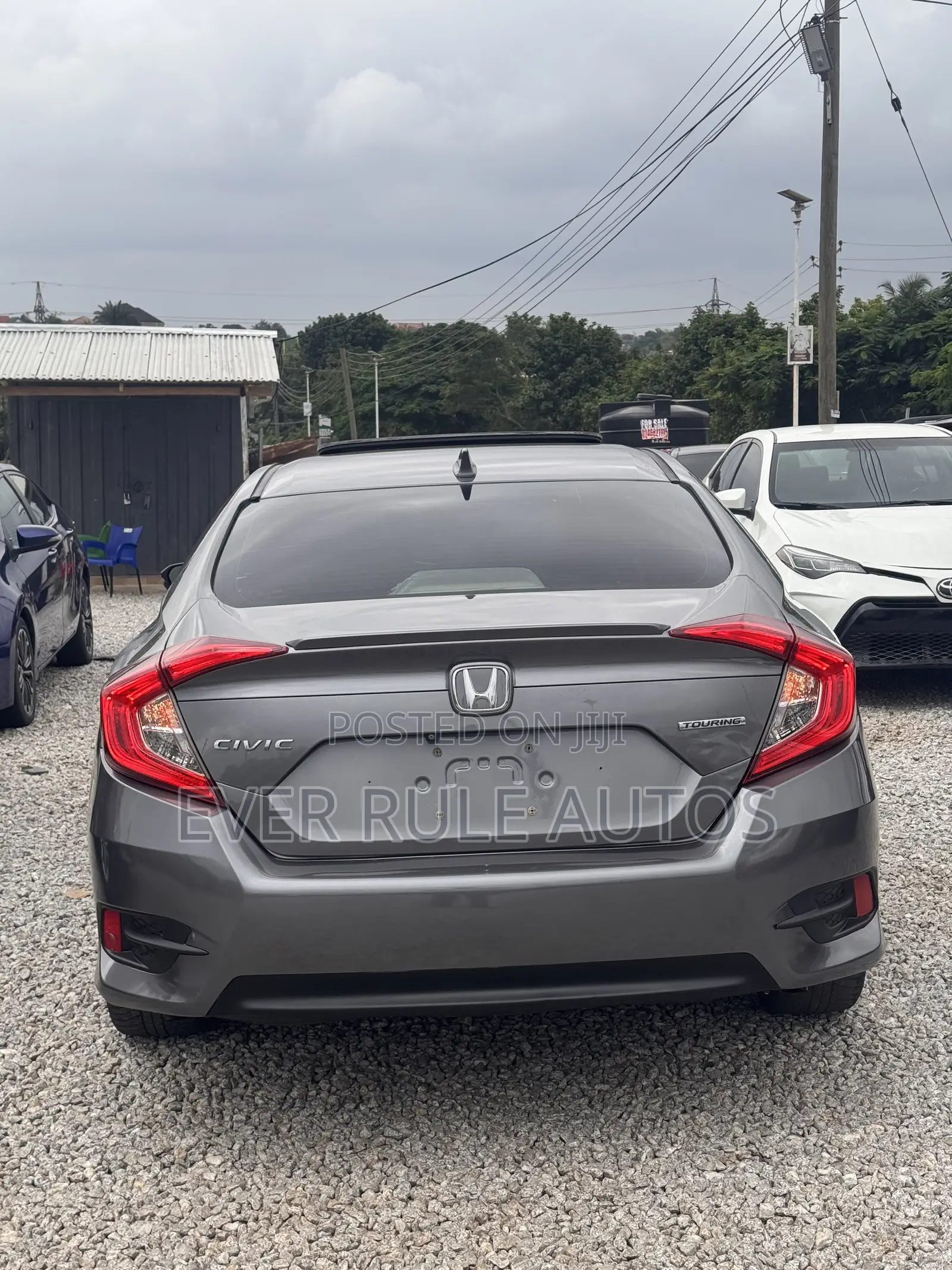 Honda Civic Touring 4dr Sedan (1.5L 4cyl) 2017 Gray