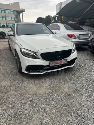 Mercedes-Benz C300 Luxury 4Matic Sedan AWD (2.0L 4cyl 7A) 2016 White