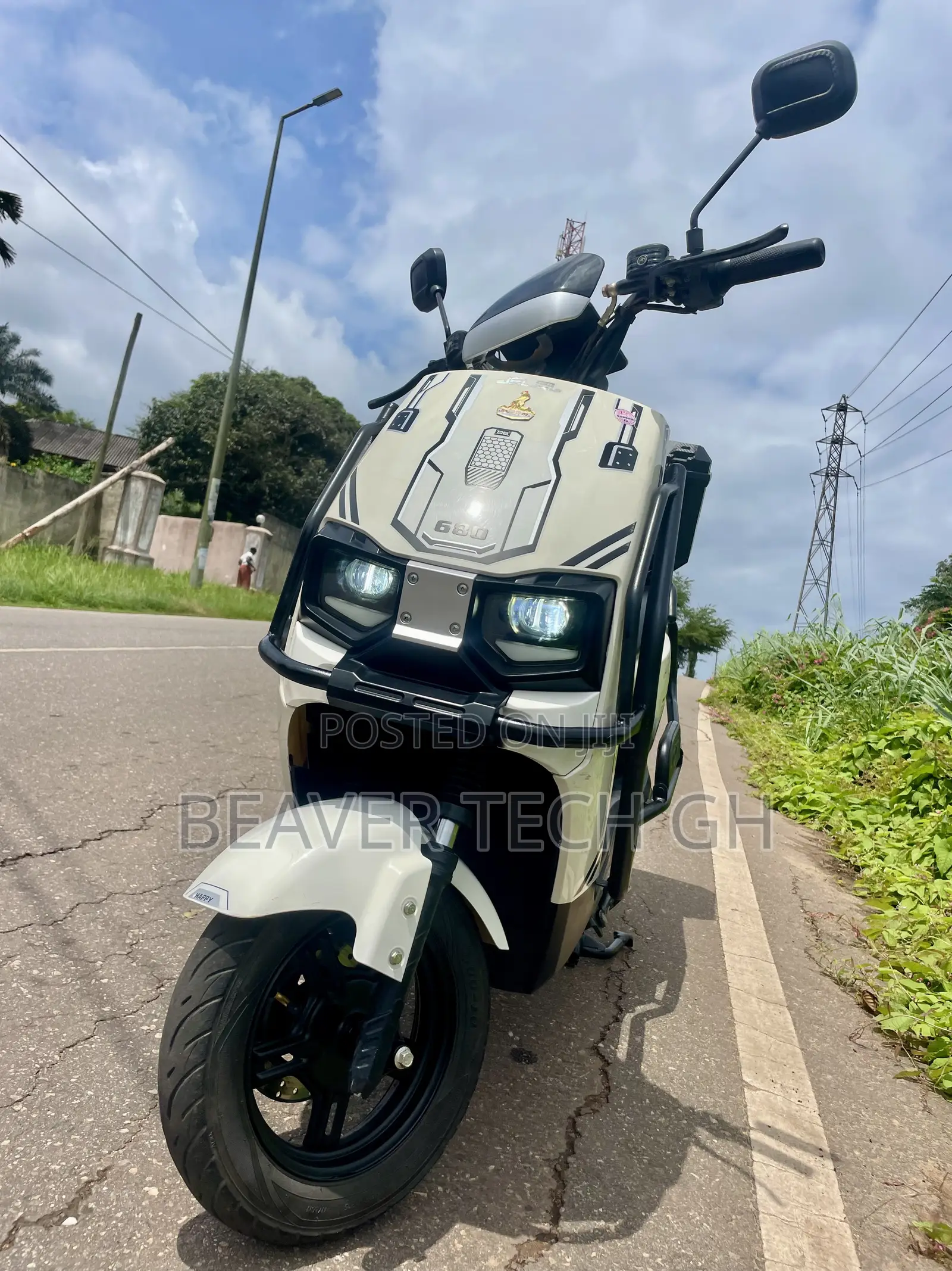 New Motorcycle 2025 White