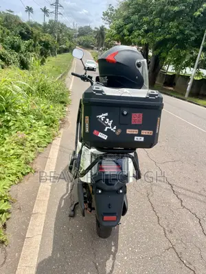 New Motorcycle 2025 White