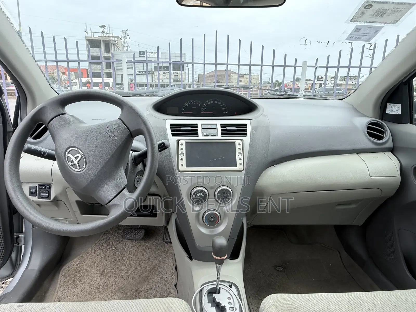 Toyota Belta 2012 Silver