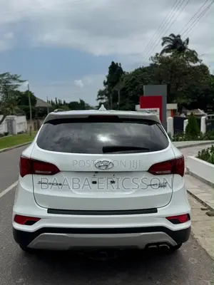 Hyundai Santa Fe 2018 White