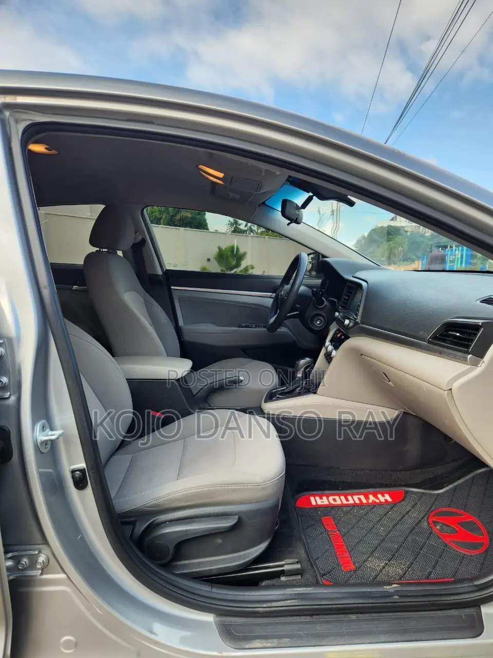 Hyundai Elantra SE 2020 Silver