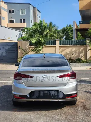 Hyundai Elantra SE 2020 Silver