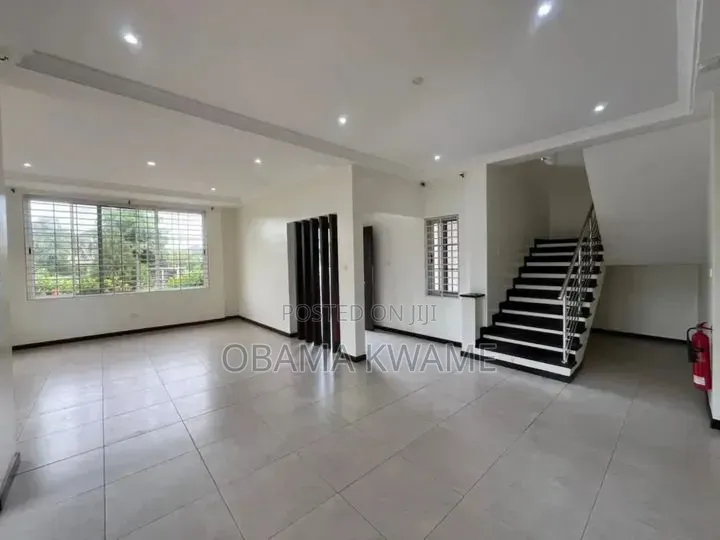 4bdrm House in Laryea Homes, A&C Mall Area for rent