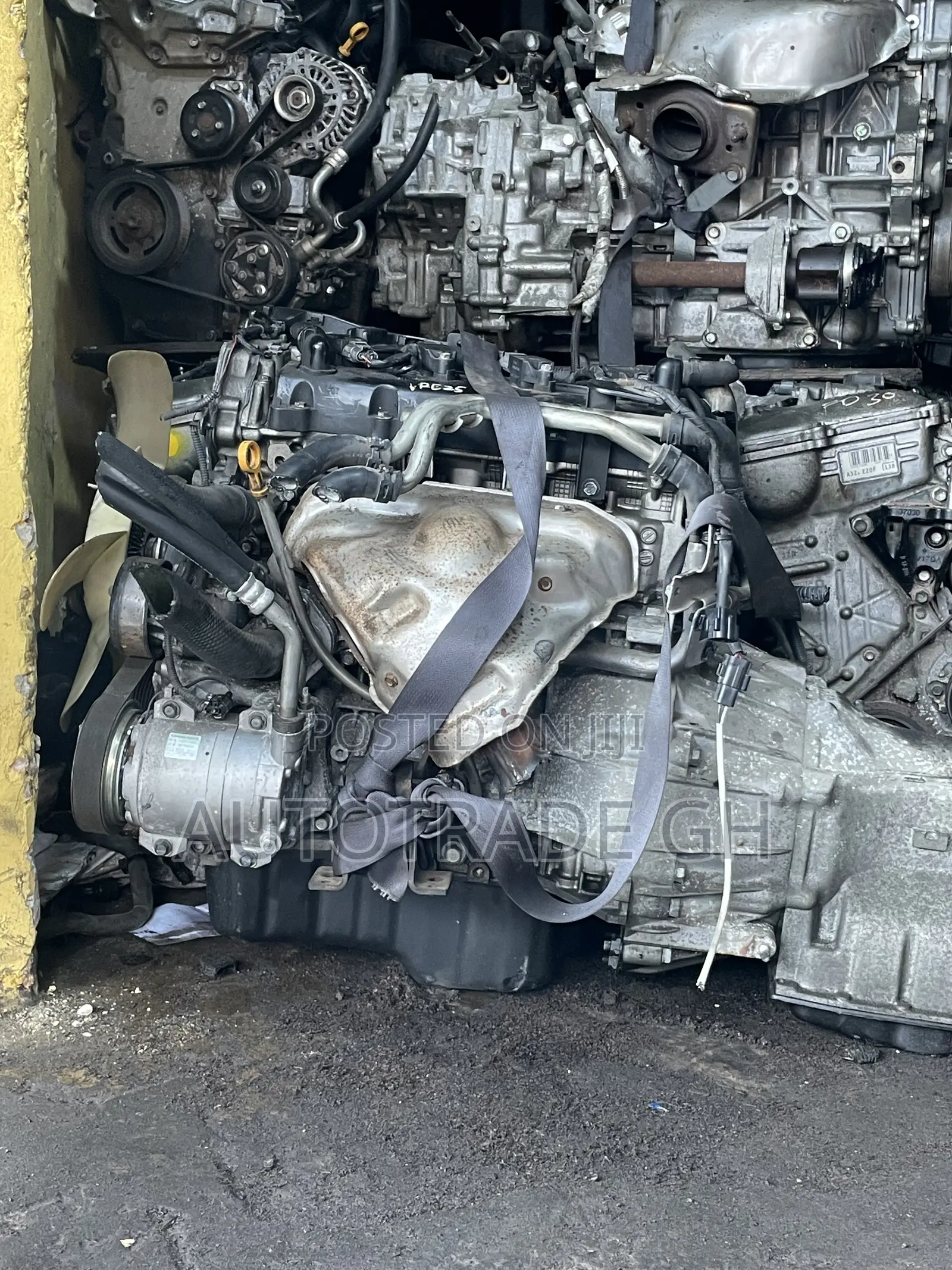 Nissan Stanbic D22 2.7 Diesel TD27 Engine + Gearbox