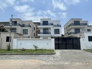 4bdrm House in Abelemkpe, Methodist Church Area for sale