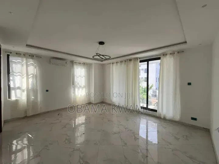 4bdrm House in Laryea Homes, A&C Mall Area for rent