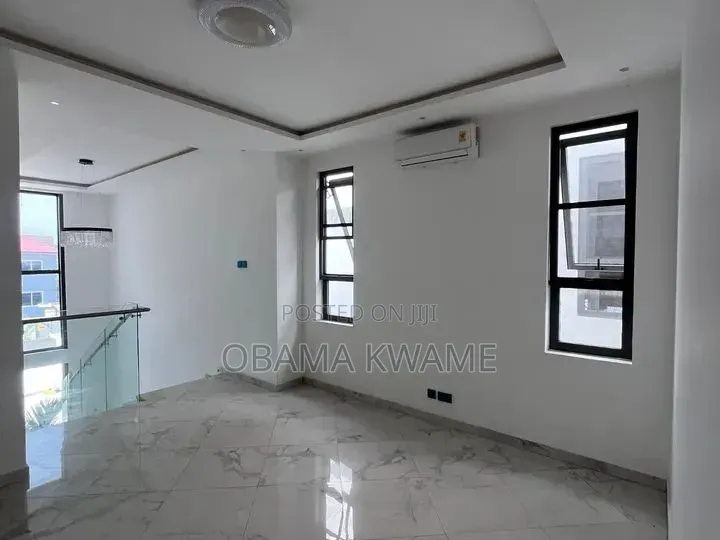 4bdrm House in Laryea Homes, A&C Mall Area for rent