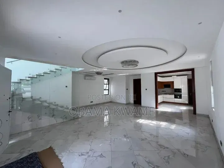 4bdrm House in Laryea Homes, A&C Mall Area for rent