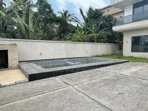 4bdrm House in Abelemkpe, Methodist Church Area for sale