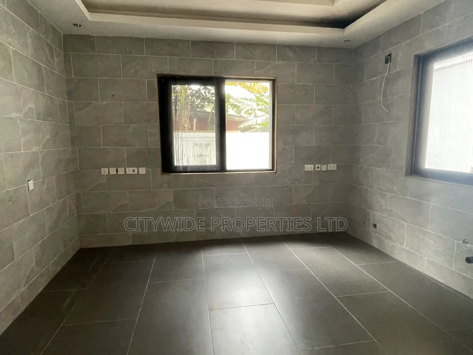 4bdrm House in Abelemkpe, Methodist Church Area for sale