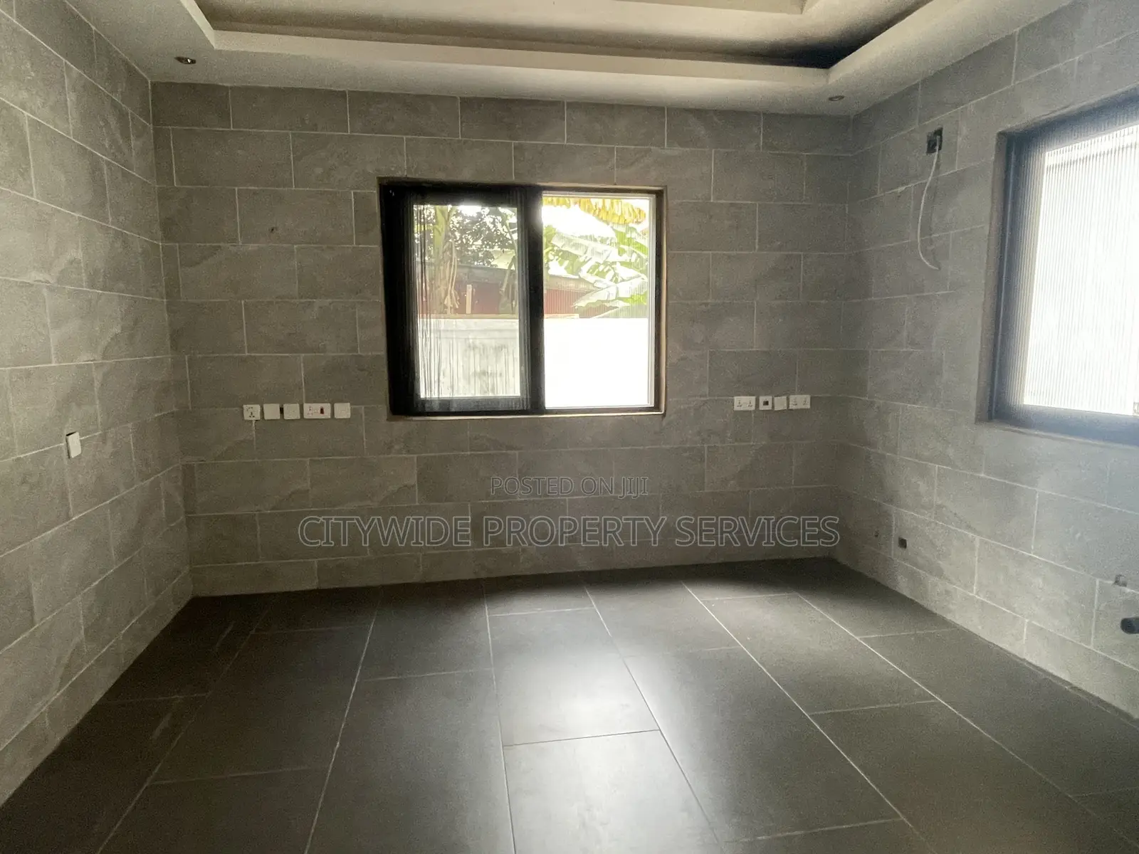 4bdrm House in Abelemkpe, Methodist Church Area for sale