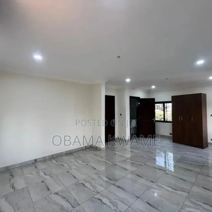 4bdrm House in Laryea Homes, Boundary Road Area for rent