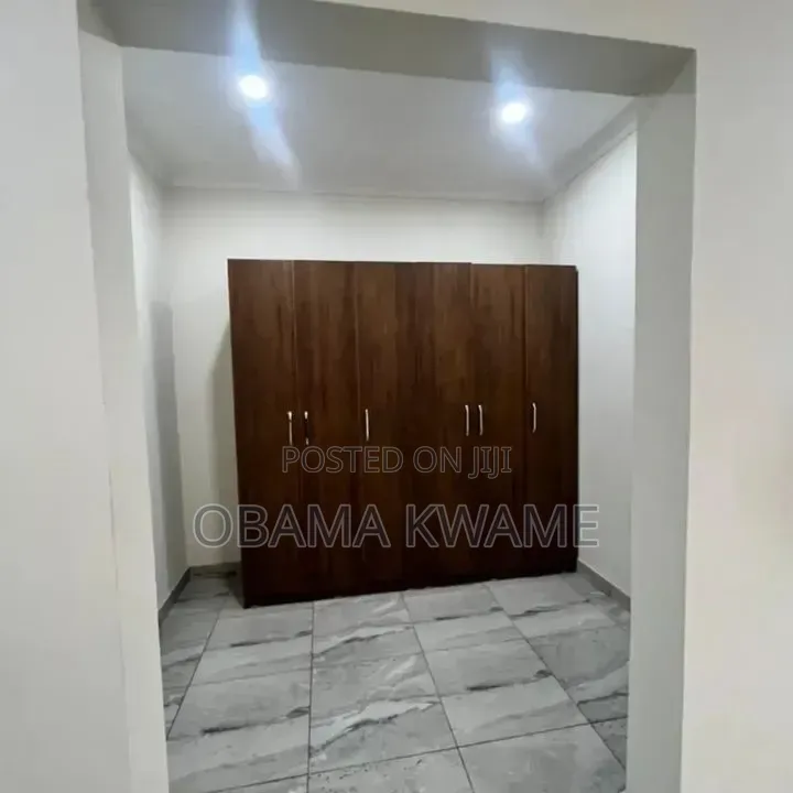 4bdrm House in Laryea Homes, Boundary Road Area for rent