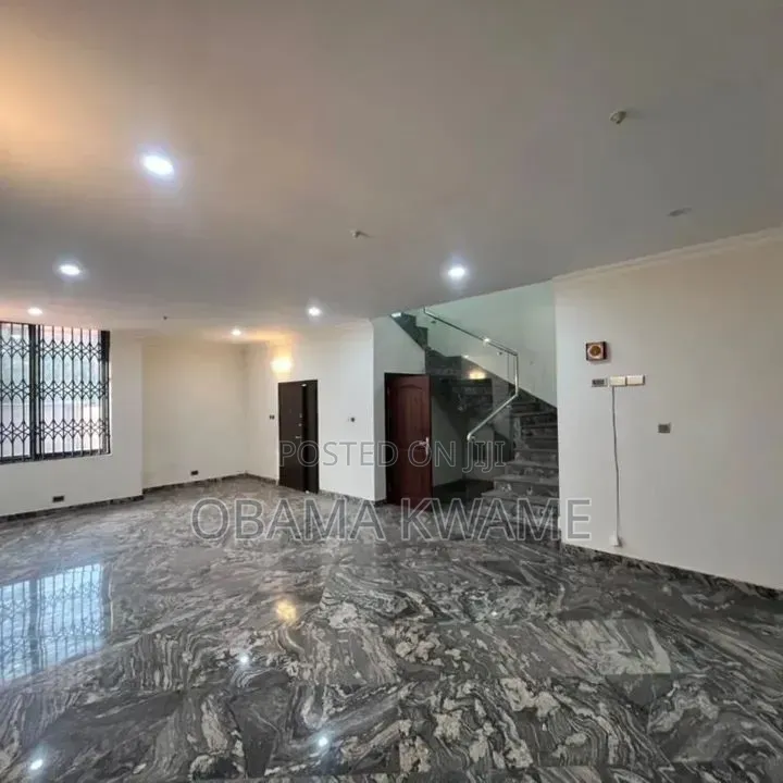 4bdrm House in Laryea Homes, Boundary Road Area for rent