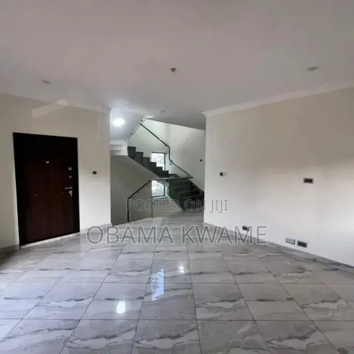 4bdrm House in Laryea Homes, Boundary Road Area for rent