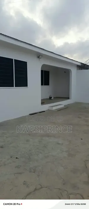 Furnished Studio Apartment in Grade Estate  Teshie for rent