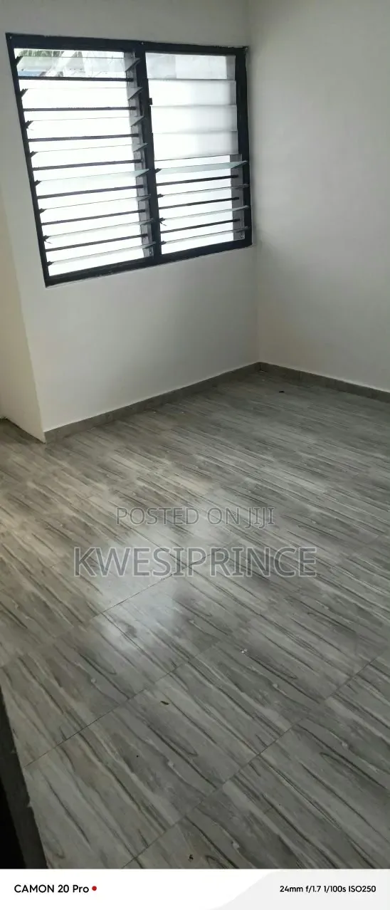 Furnished Studio Apartment in Grade Estate  Teshie for rent