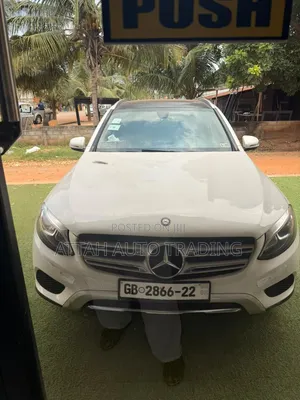 Mercedes-Benz GLC-Class 2018 Brown