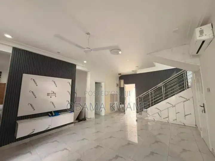 2bdrm Townhouse / Terrace in Laryea Homes, School Junction for rent