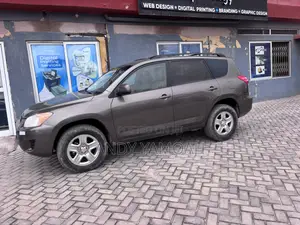 Toyota RAV4 2012 Gray