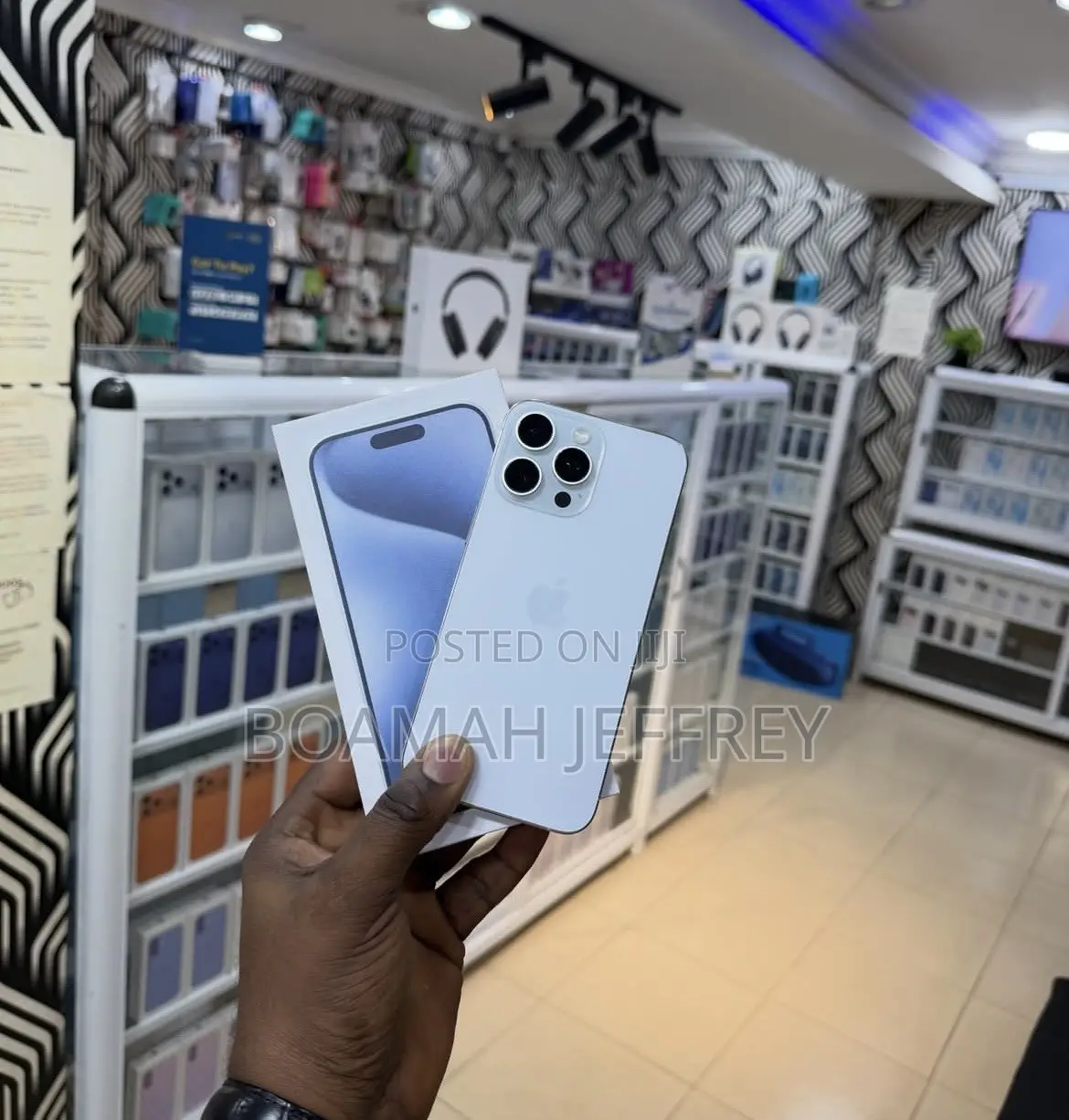 Apple iPhone 15 Pro Max 256 GB White