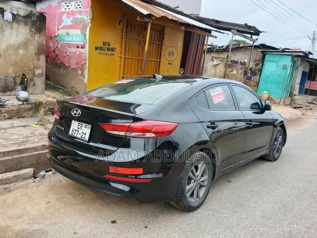 Hyundai Elantra 2018 Black