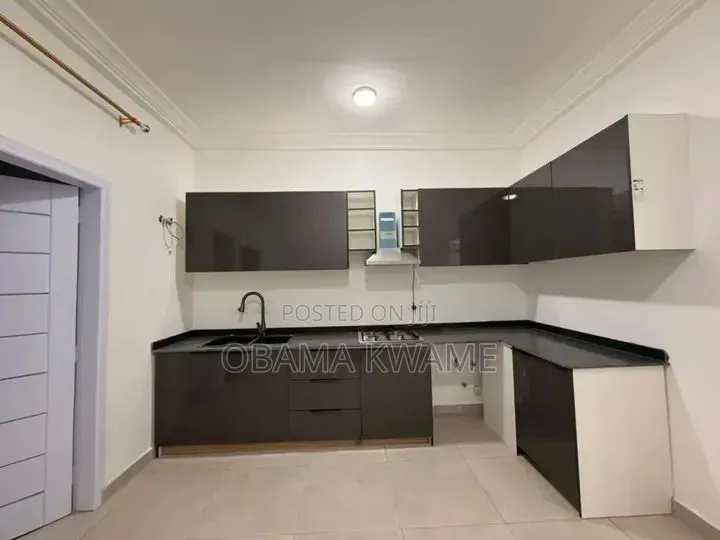 2bdrm Apartment in Laryea Homes, Lake Side Estate for rent