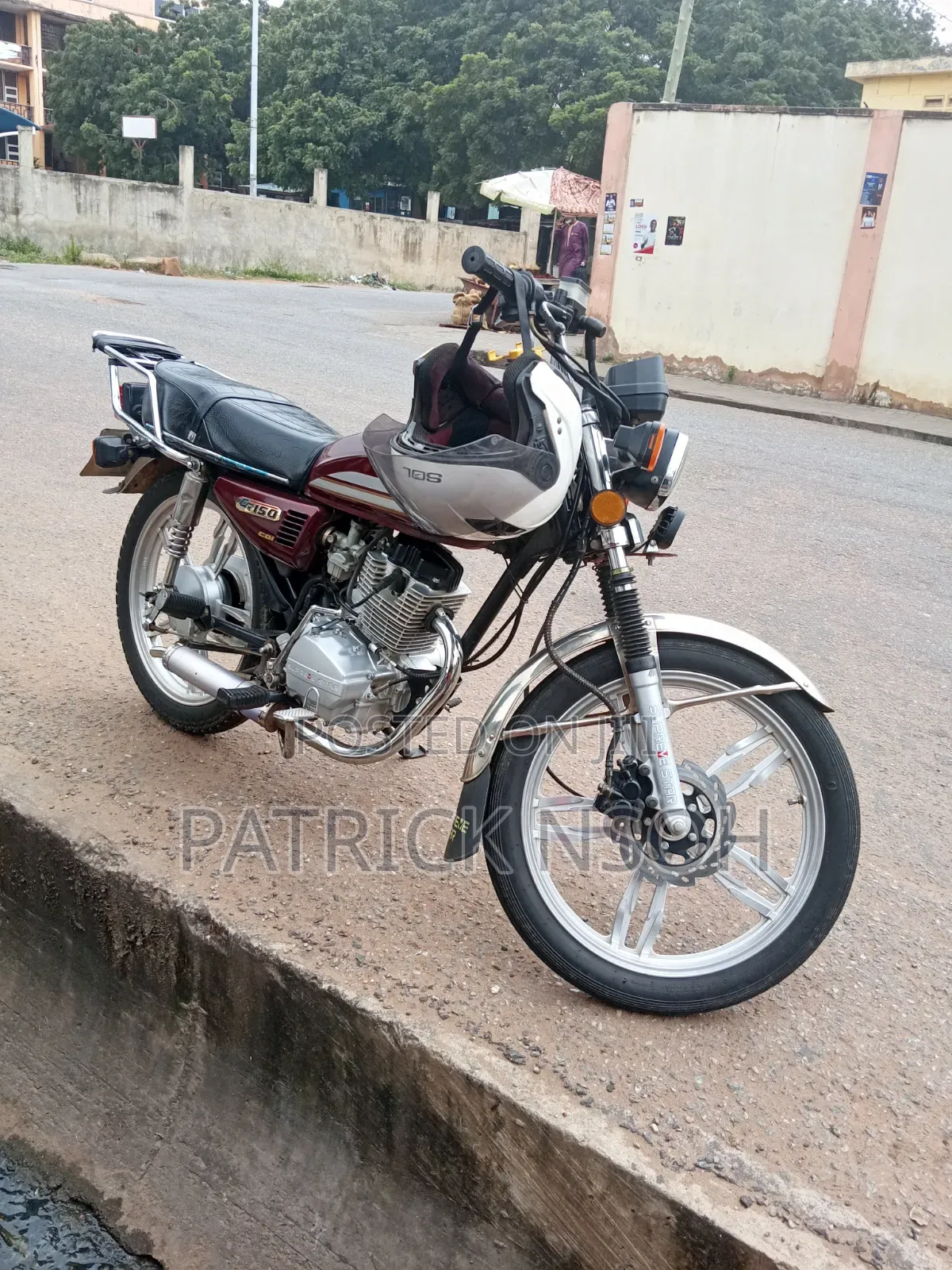 Motorcycle 2022 Brown