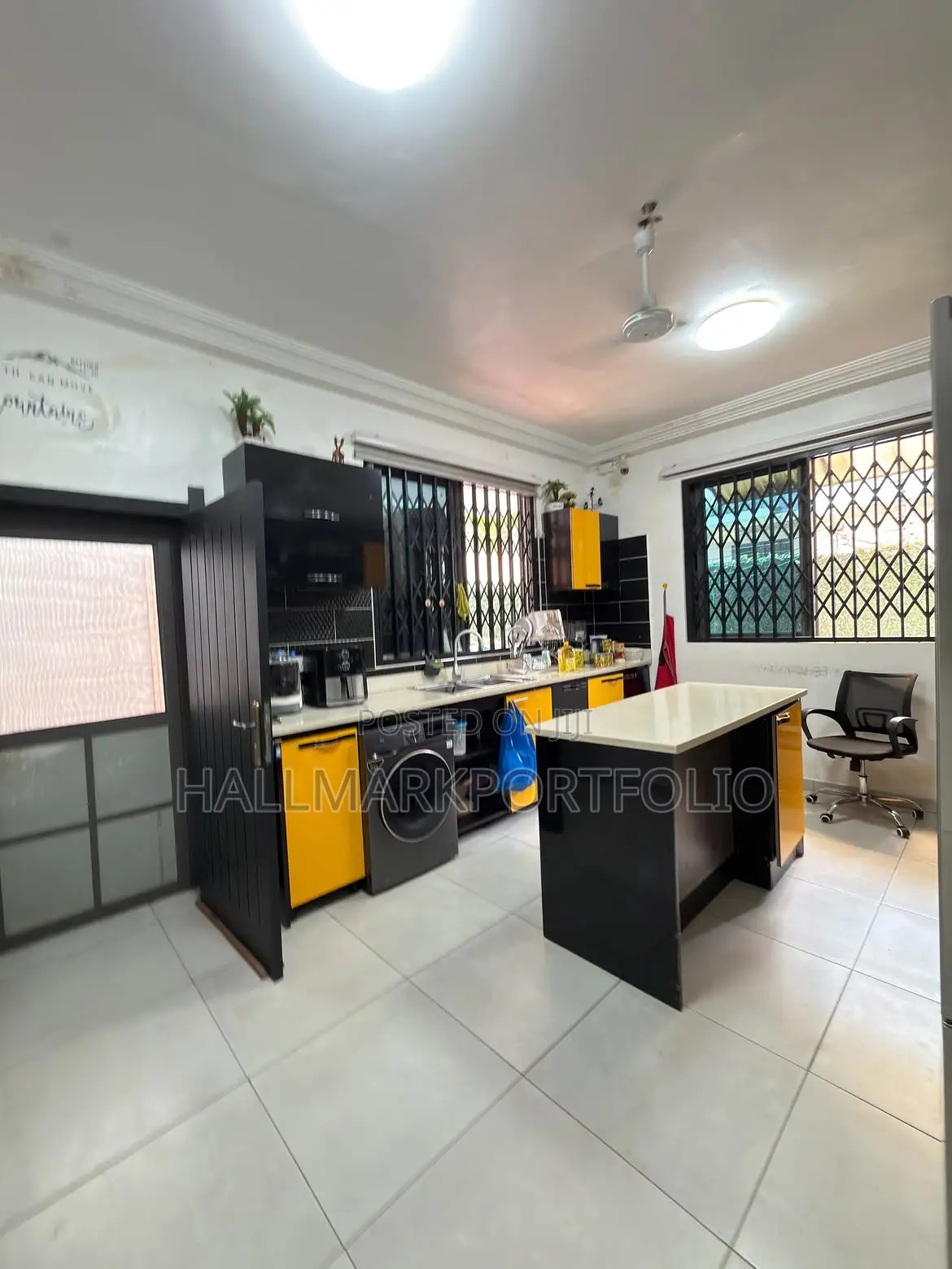 4bdrm House in North Legon for sale