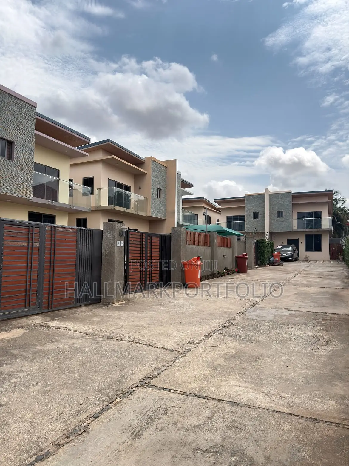 4bdrm House in North Legon for sale