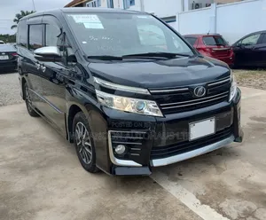 Toyota Voxy V 2WD 7-Seater 2016 Black