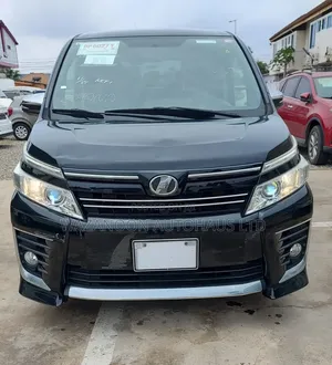 Toyota Voxy V 2WD 7-Seater 2016 Black