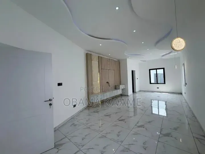 4bdrm House in Laryea Homes, School Junction for sale