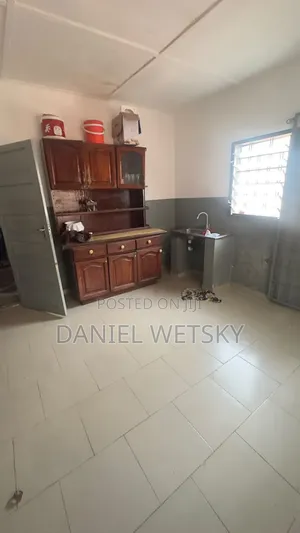 2bdrm Apartment in Kwashieman, Prince of Peace Area for rent