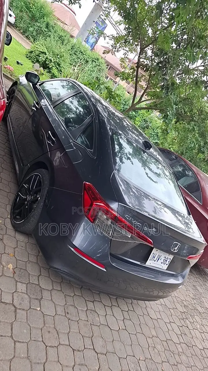 Honda Civic Sport CVT 2024 Gray