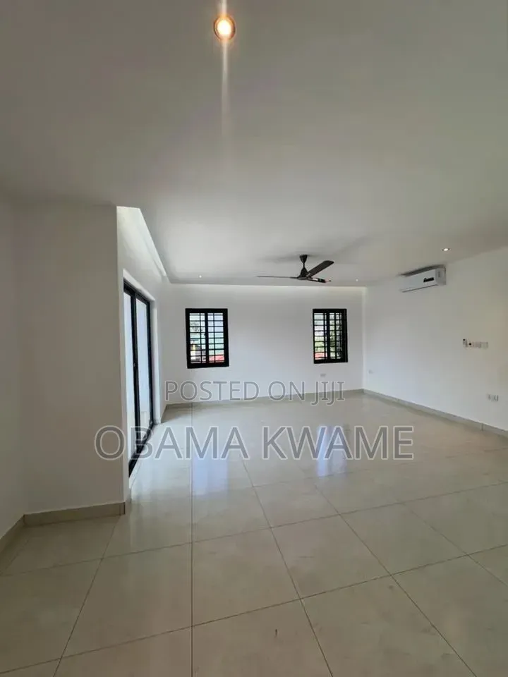 4bdrm House in Laryea Homes, Owusu Ansah for sale