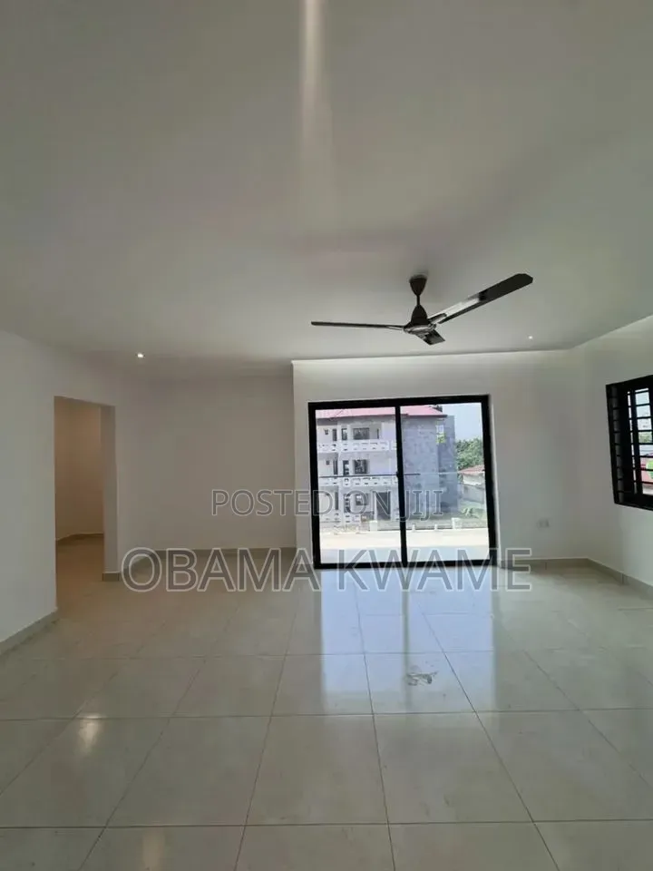 4bdrm House in Laryea Homes, Owusu Ansah for sale