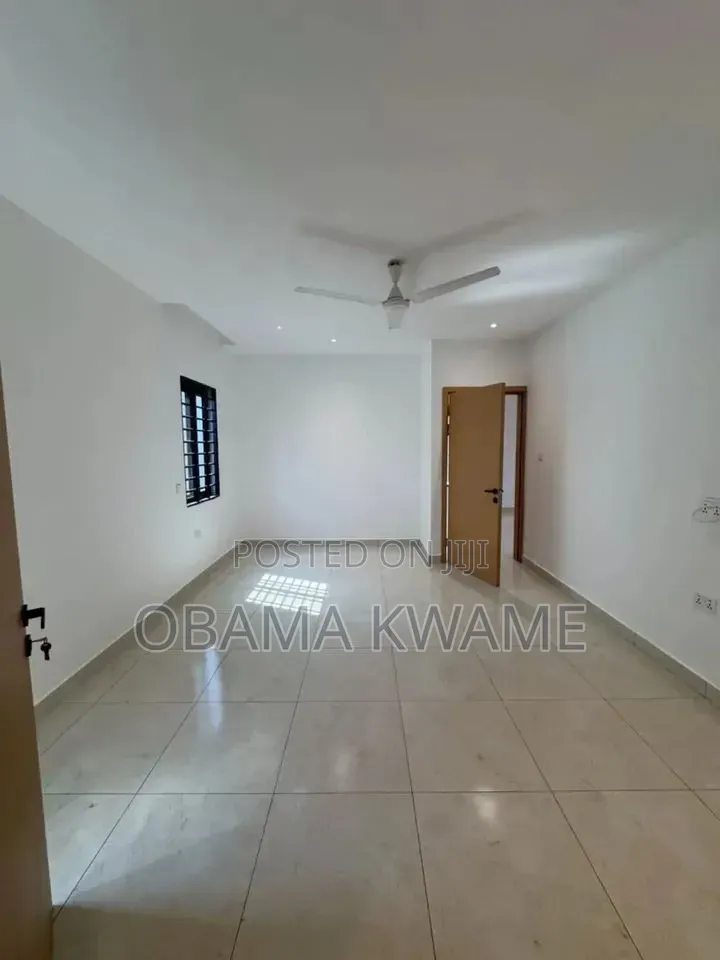 4bdrm House in Laryea Homes, Owusu Ansah for sale